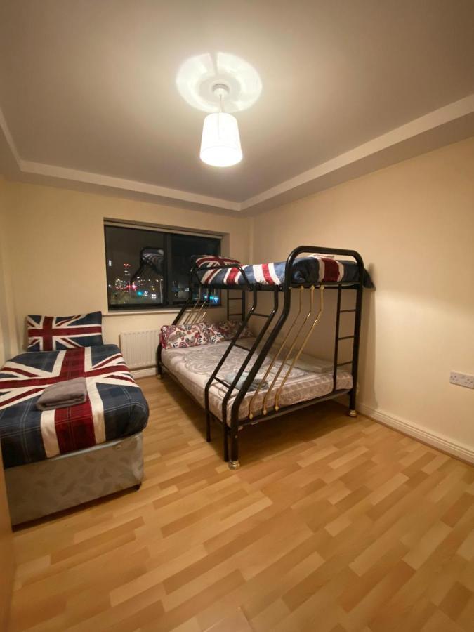 The Sentinel Tower Airport Apartments Ballymun Εξωτερικό φωτογραφία
