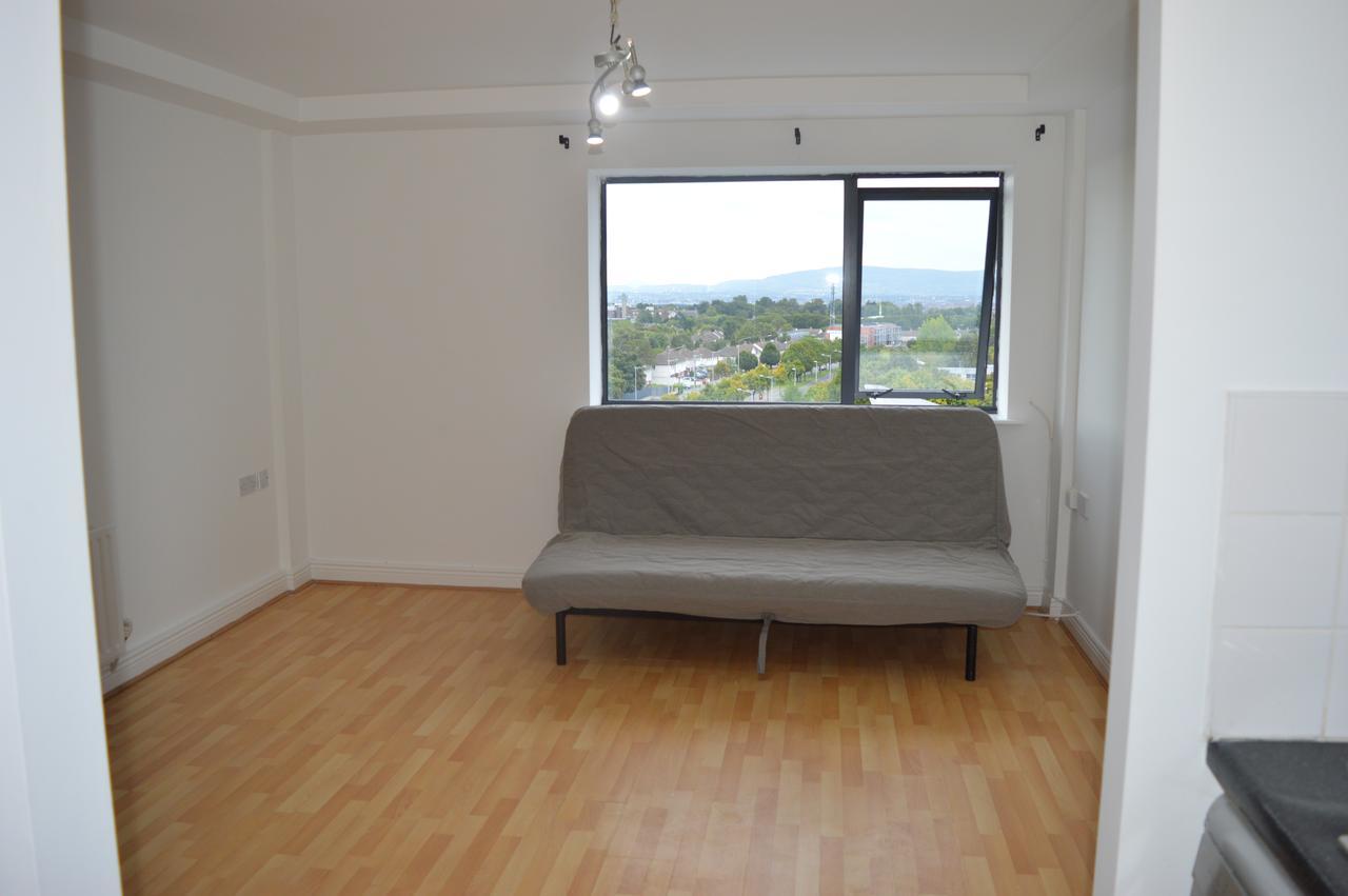 The Sentinel Tower Airport Apartments Ballymun Εξωτερικό φωτογραφία