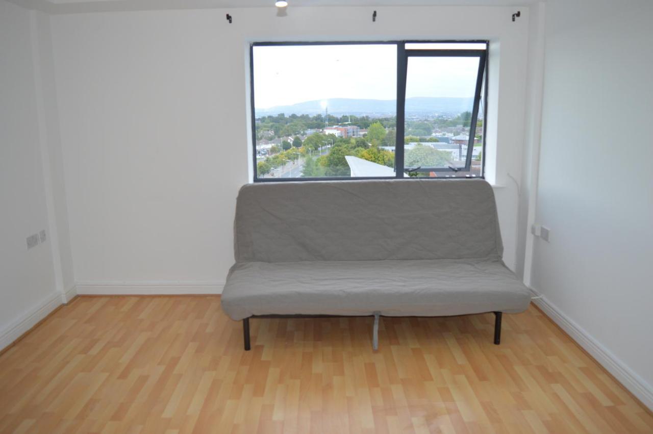 The Sentinel Tower Airport Apartments Ballymun Εξωτερικό φωτογραφία