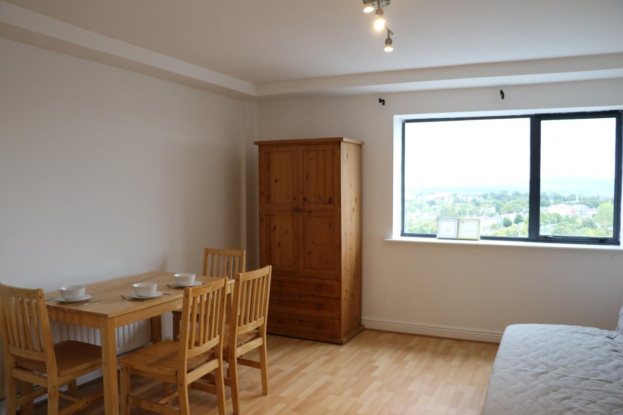 The Sentinel Tower Airport Apartments Ballymun Εξωτερικό φωτογραφία